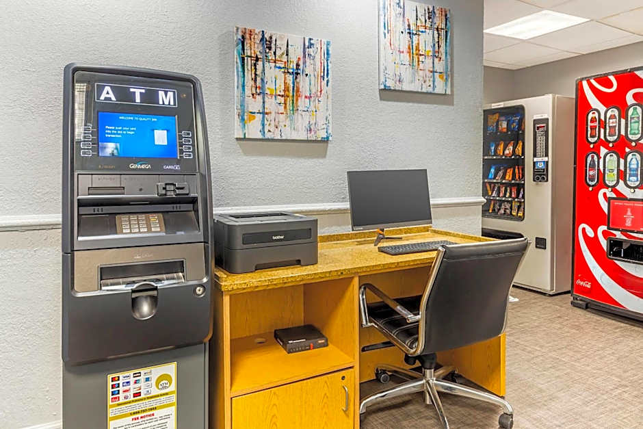 Quality Inn & Suites Raleigh Durham Airport