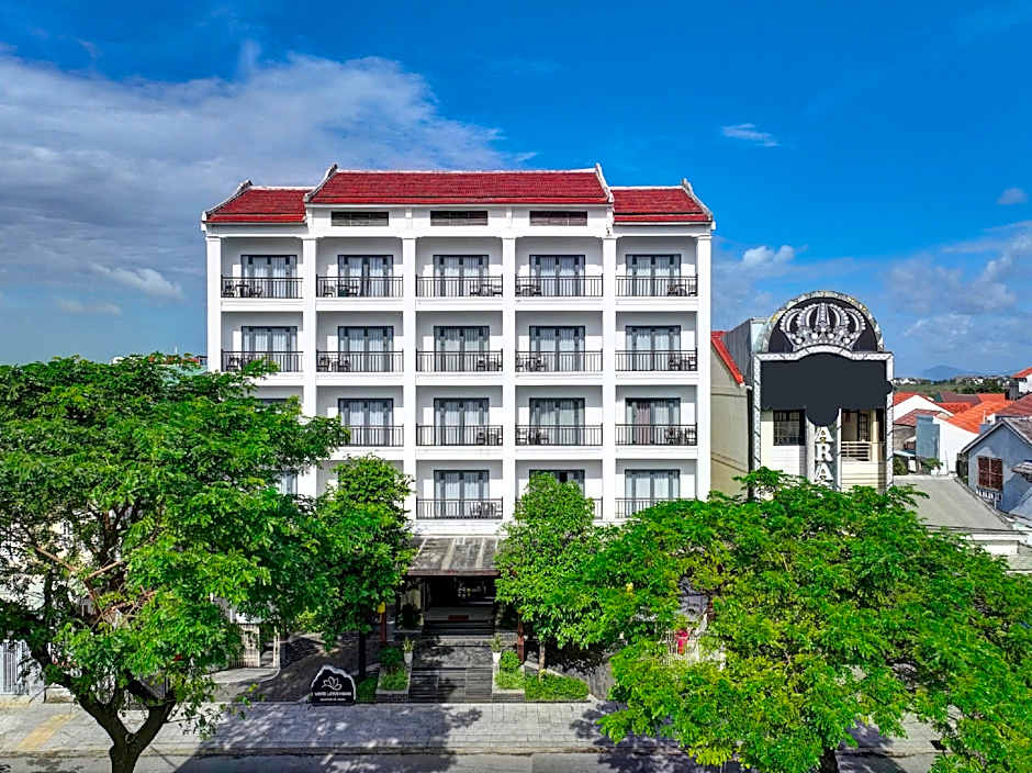 White Lotus Hotel Hoian
