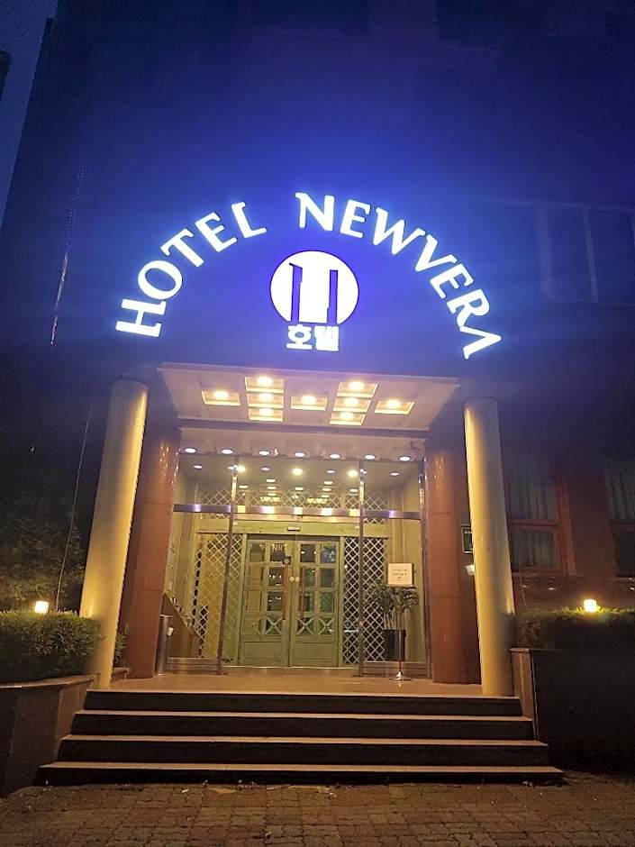 Hotel Newvera