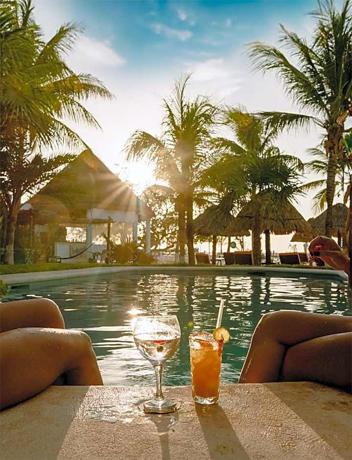 Hotel Puerto Holbox Beach Front