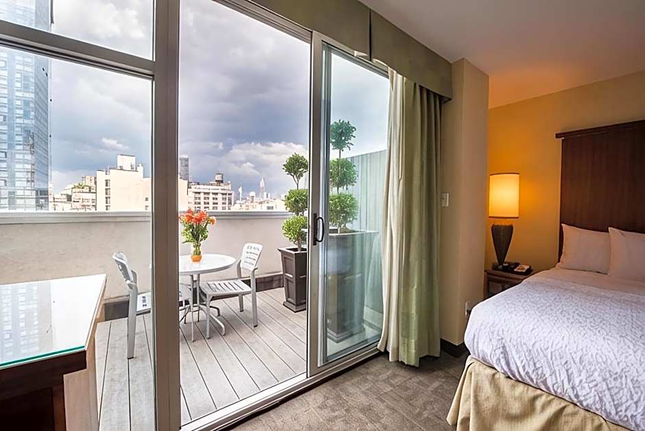 Photo 1 of 2 of 1 King Bed Suite, Accessible, Balcony