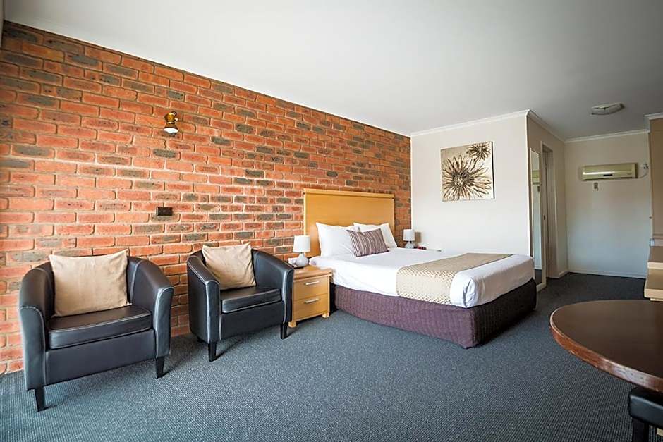 Australian Settlers Motor Inn