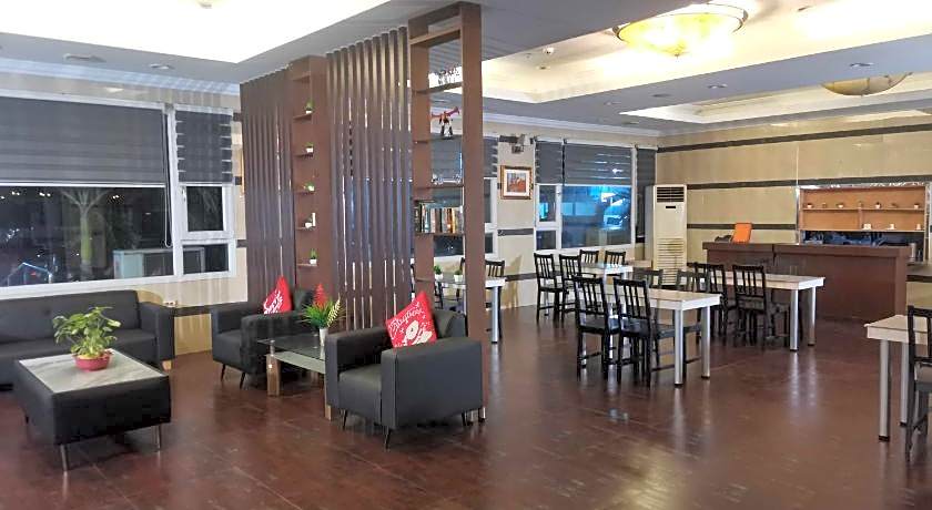 Townhouse Oak Vera Hotel Near Clark International Airport