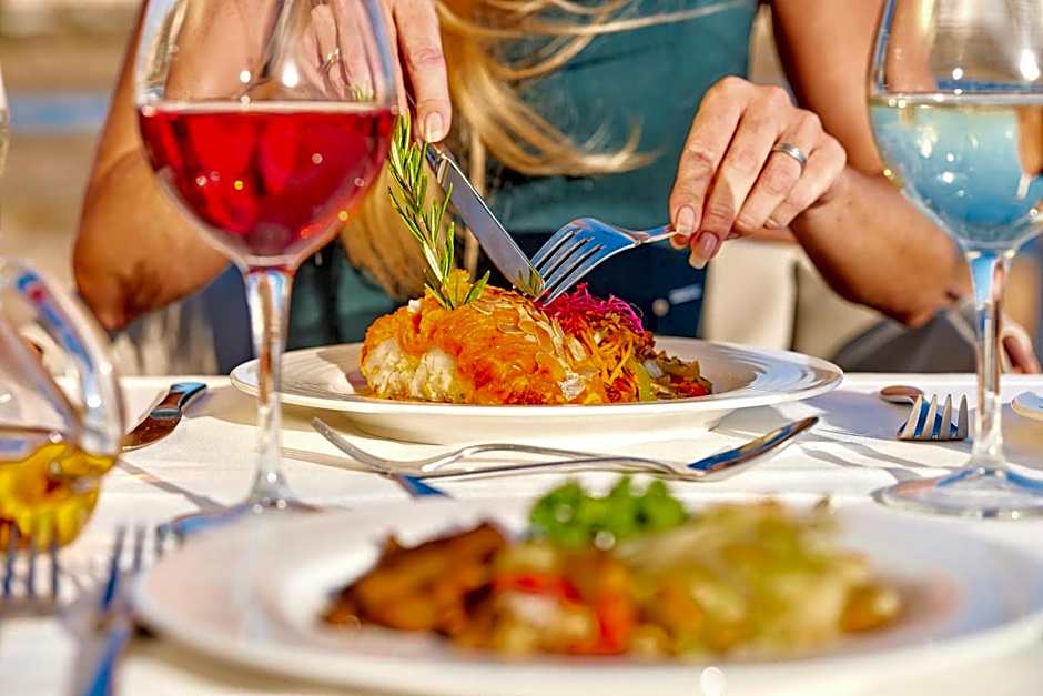 Universal Hotel Cabo Blanco - Adults Only