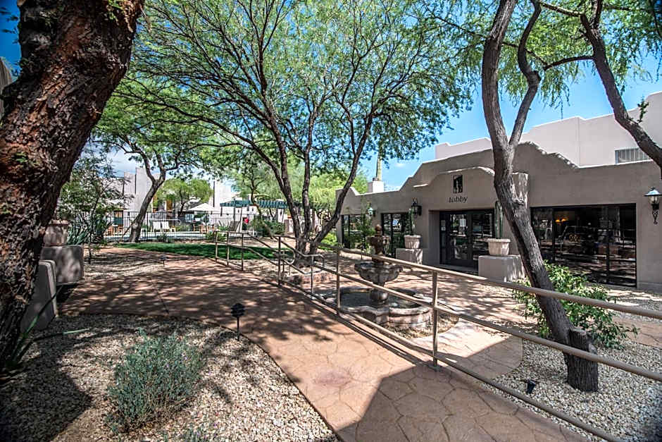 Villas Of Cave Creek