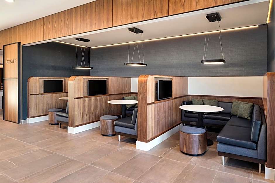 Courtyard by Marriott Bettendorf