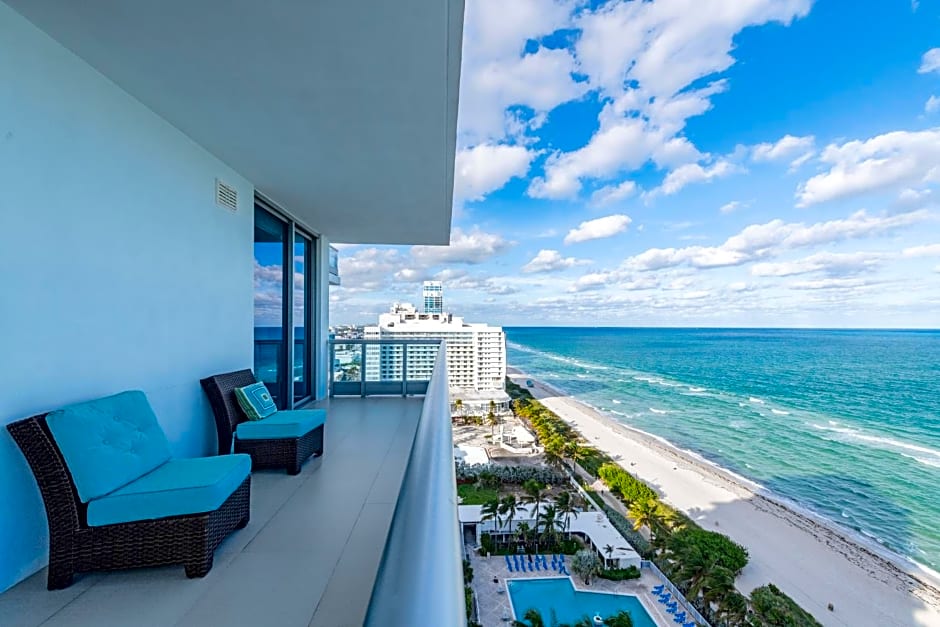 Churchill Suites Monte Carlo Miami Beach