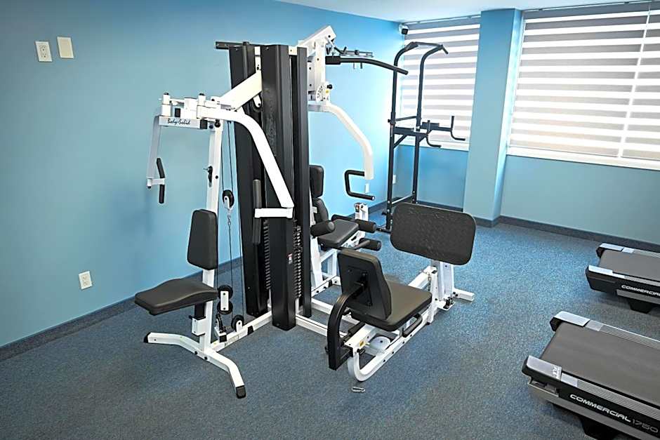 Ramada by Wyndham North Bergen