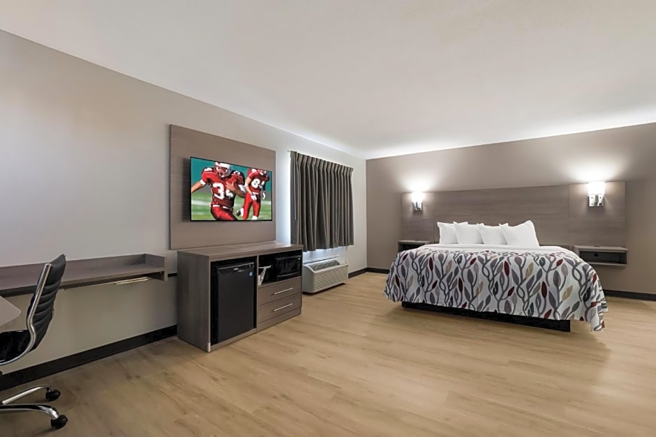 Super 8 by Wyndham Marston