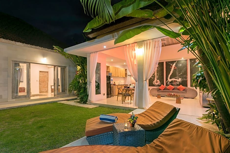 Villa Briana Seminyak by Bali Villas R Us