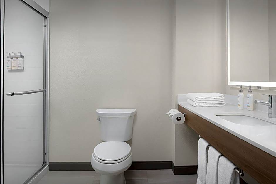 Holiday Inn Express Spokane Airport By IHG