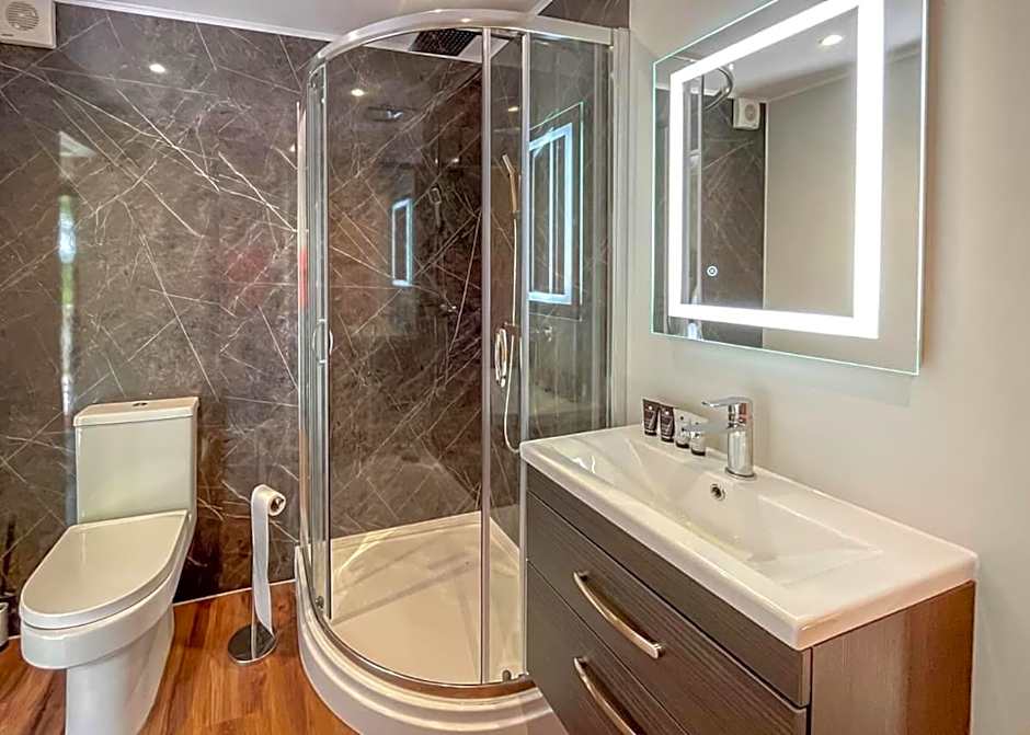 Woodland Lakes Boutique Lodges