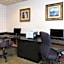 La Quinta Inn & Suites by Wyndham Garden City