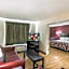 Red Roof Inn & Suites Pensacola East - Milton