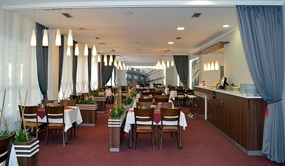 Hotel Arkáda