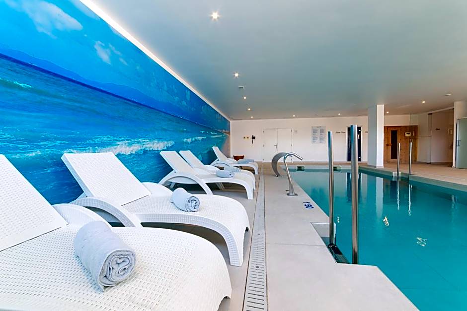 Reverence Life Hotel - Adults Only