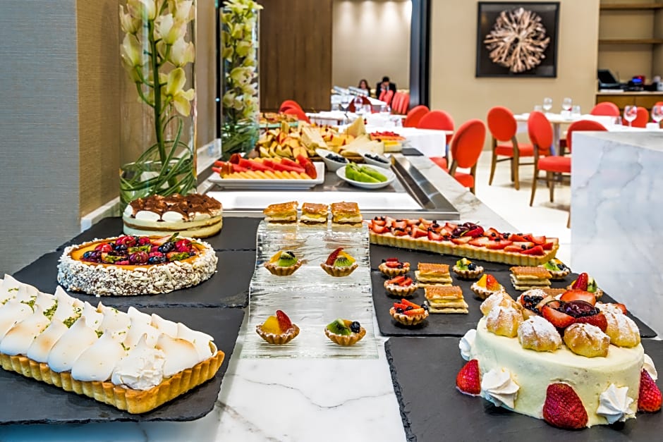 NH Collection Bogotá Royal Teleport