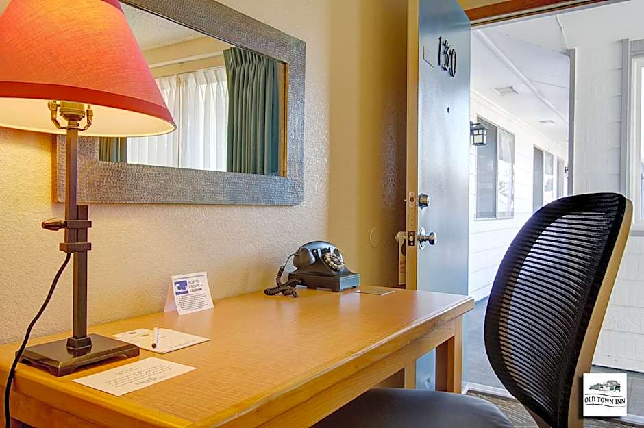 Super 8 by Wyndham Florence OR