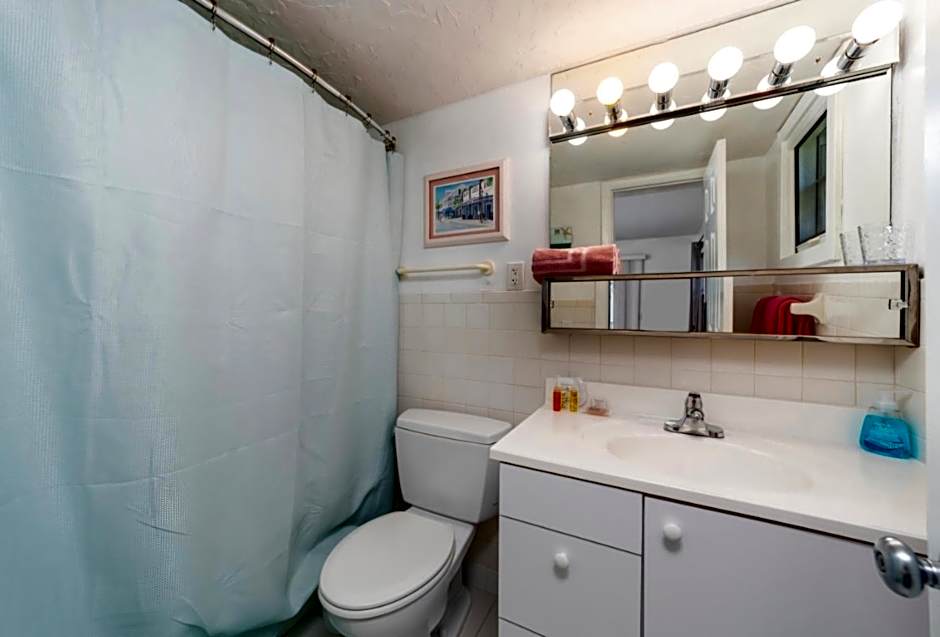 Paradise awaits you at Key Colony Beach