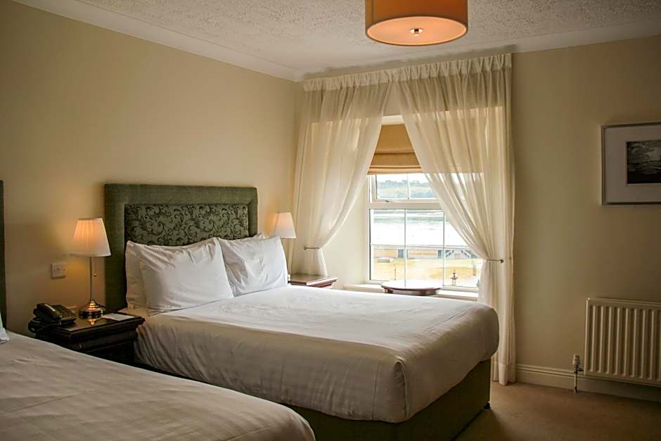 Walter Raleigh Hotel