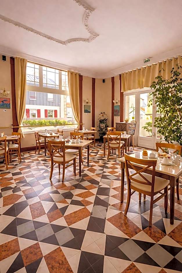 LOGIS Hotel Majestic Chatelaillon Plage - La Rochelle