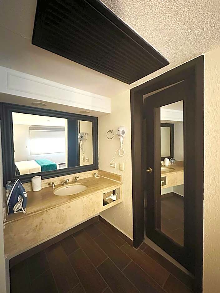 InHouse Hotel Obregón