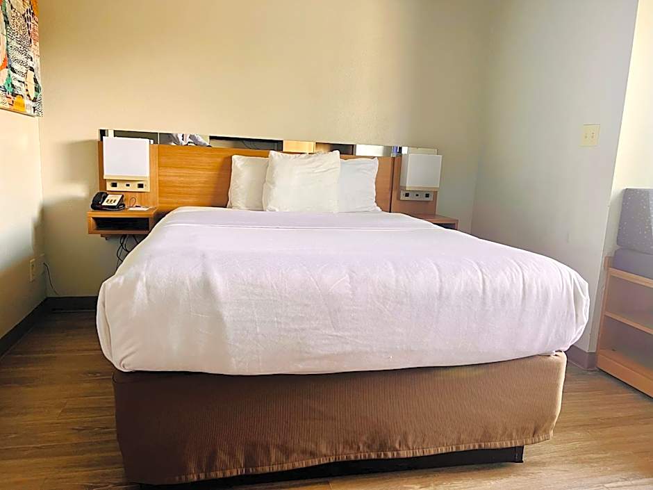 Microtel Inn & Suites by Wyndham Lexington