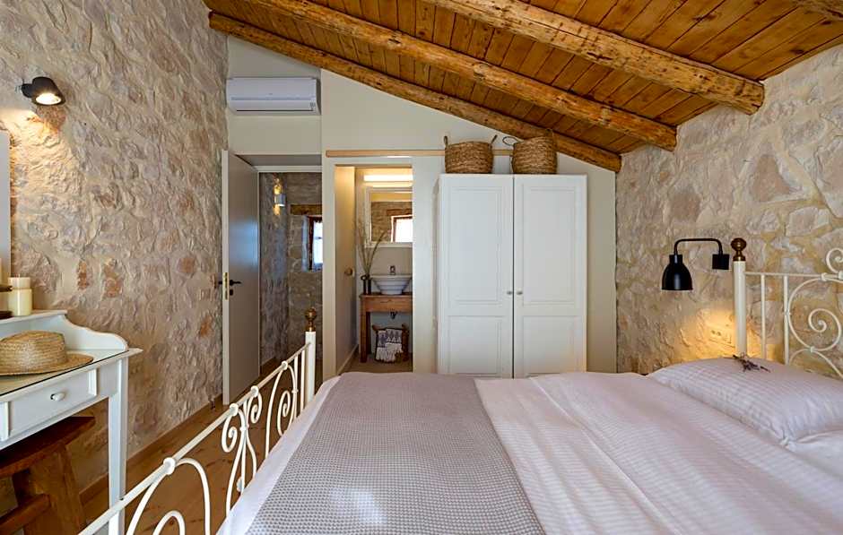 Paliokaliva Apartments and Villas