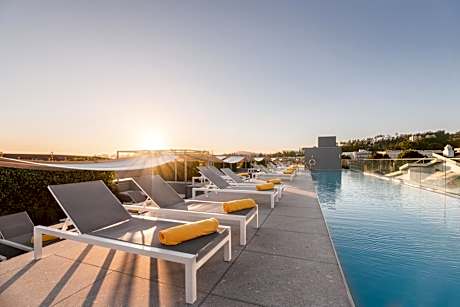 Santa Luzia ArtHotel