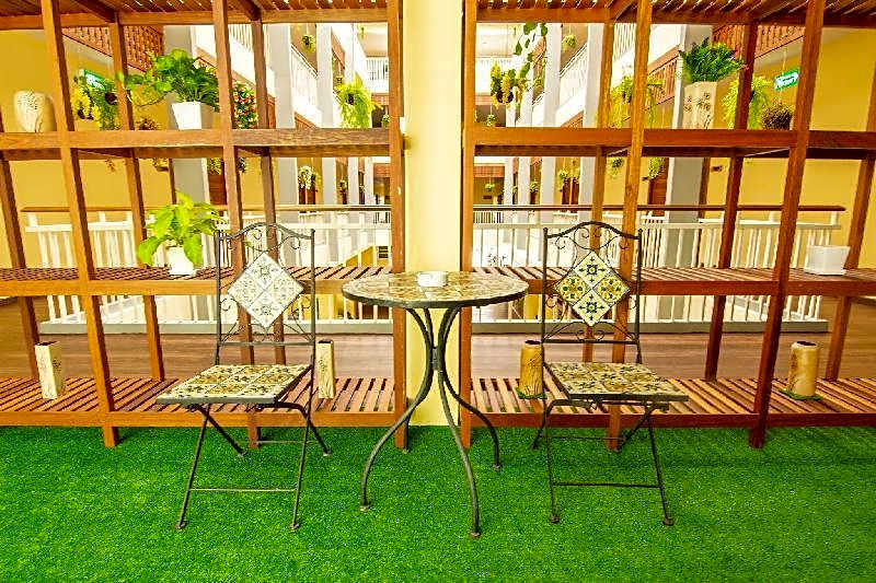 NonNee Lampang Hotel