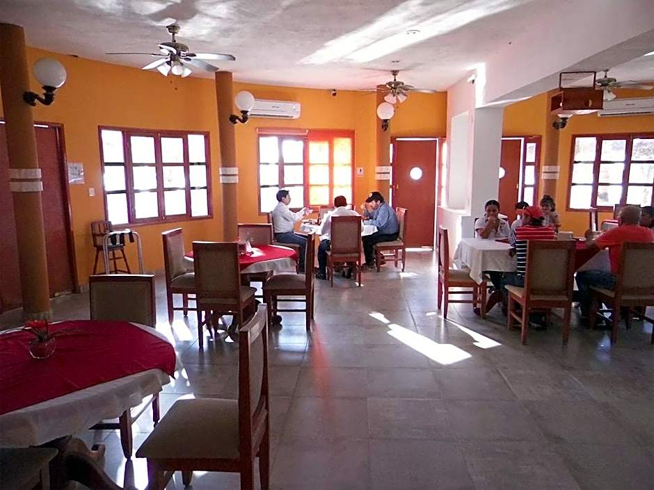 Hotel Perla del Mar