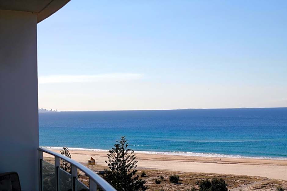 Kirra Surf Apartments
