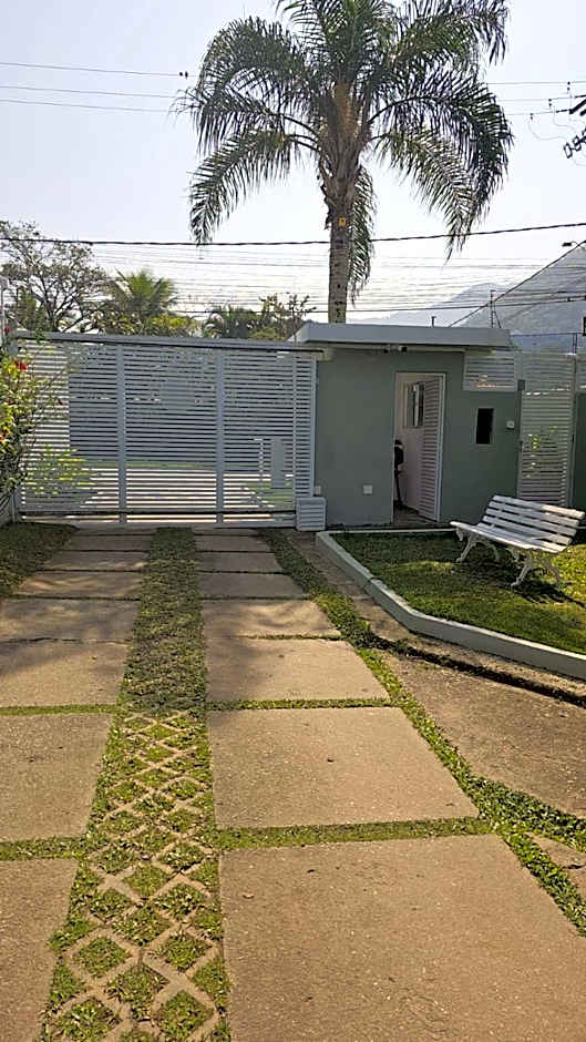 Casinha de Boneca em Juquey