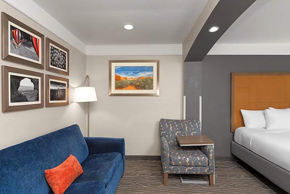 La Quinta Inn & Suites by Wyndham Gallup