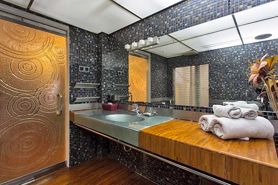 Sejuk Suites