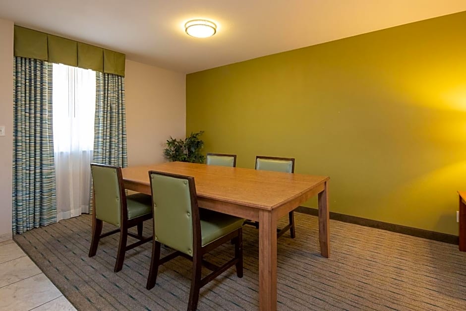 San Joaquin Hotel – Fresno, CA
