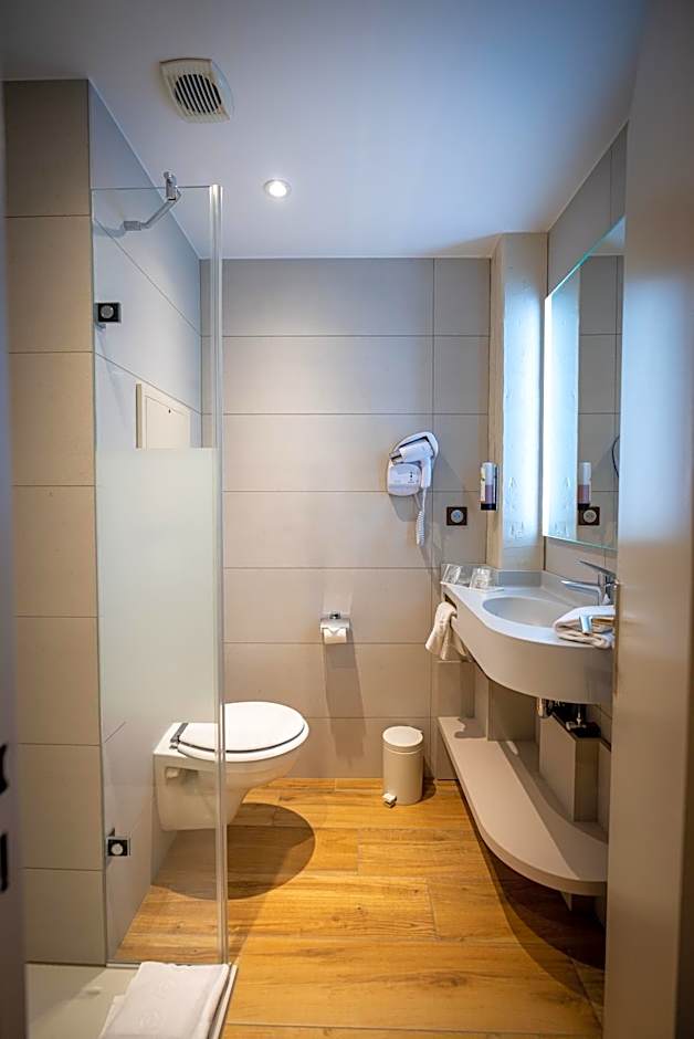 Logis Hôtel de la Tour