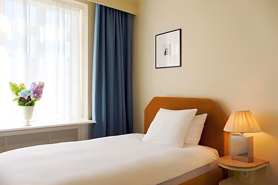 Coco Hotel
