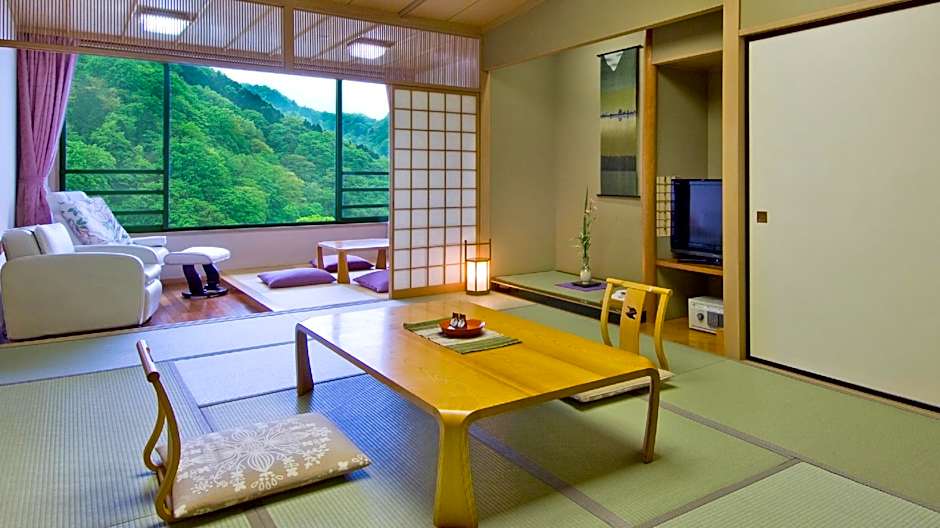 Nikko Senhimemonogatari