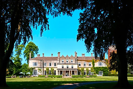 Lucknam Park Hotel