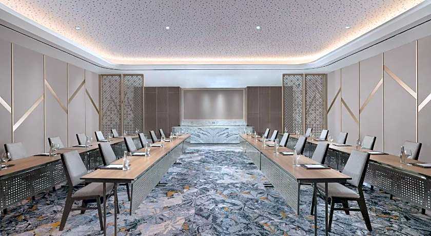 Sheraton Surabaya Hotel & Towers