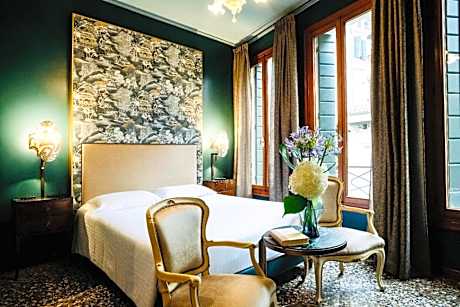 Classic Double or Twin Room
