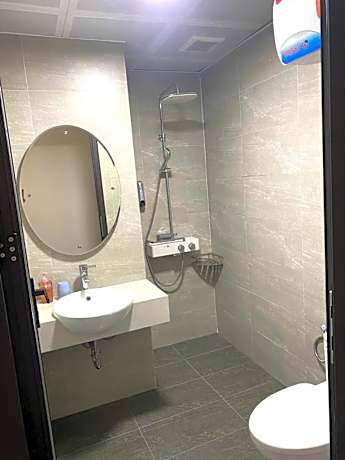 Bed in 6-Bed Mixed Dormitory Room