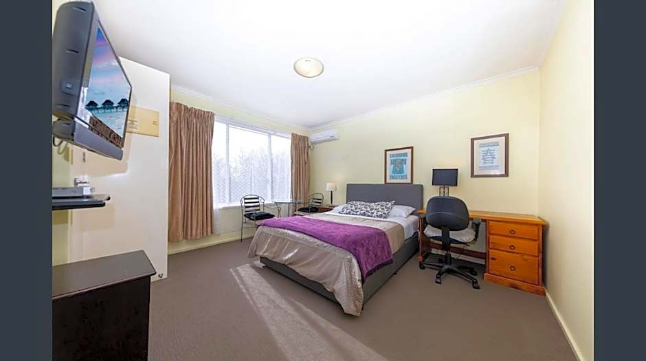 Knightsbridge Apartments