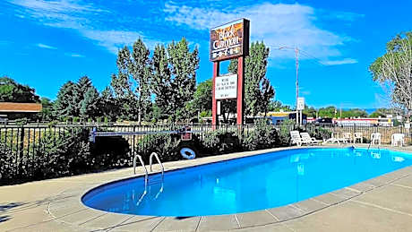Black Canyon Motel