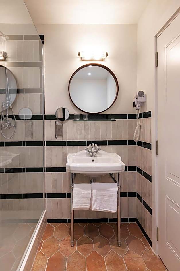 Hotel Ambassador, completely renovated