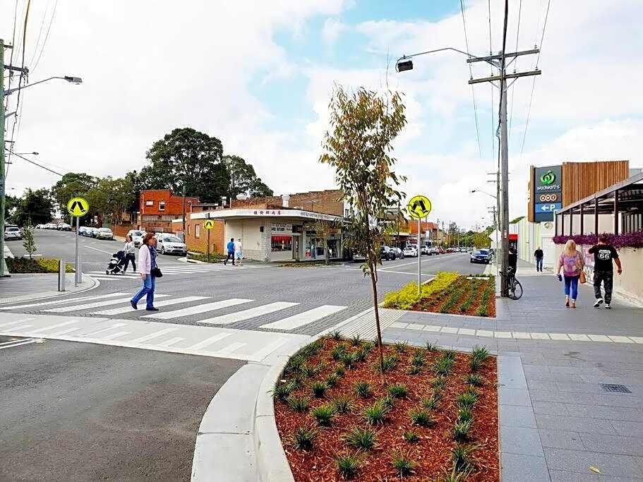 Cozy Double Room - Central Spot - Shared Bathroom