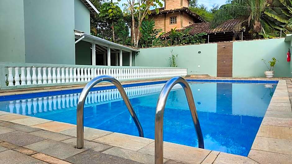 Casinha de Boneca em Juquey