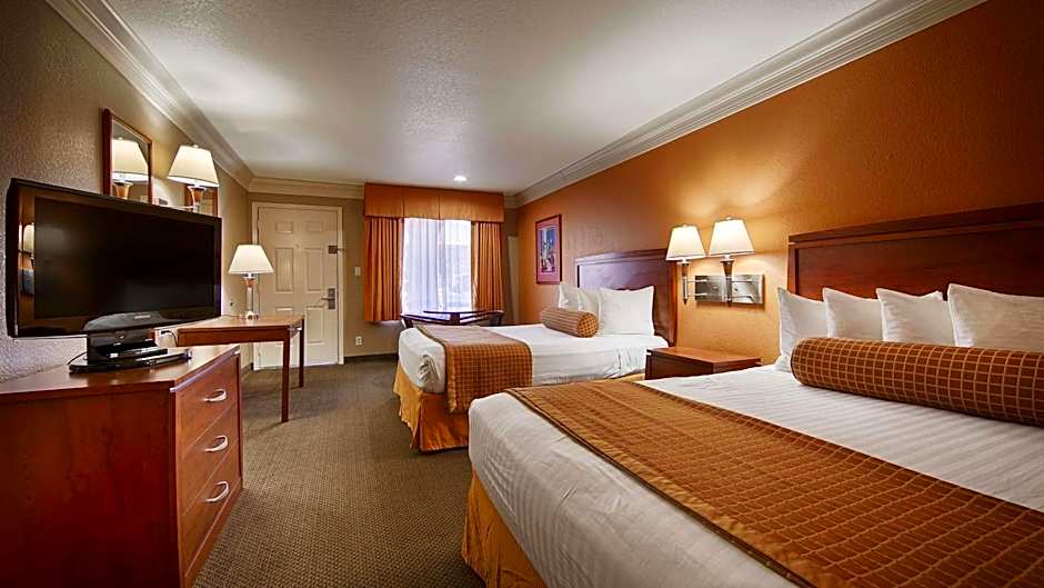 Best Western Angleton Inn