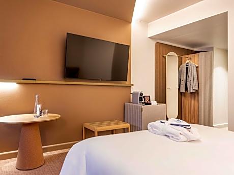 Executive Double Room with Sofa Bed